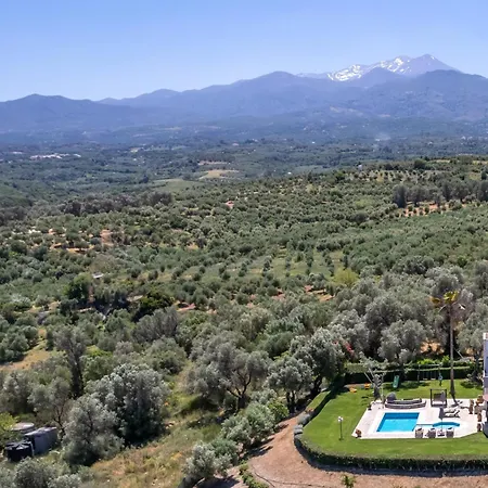 Villa Elisabeth Pérama